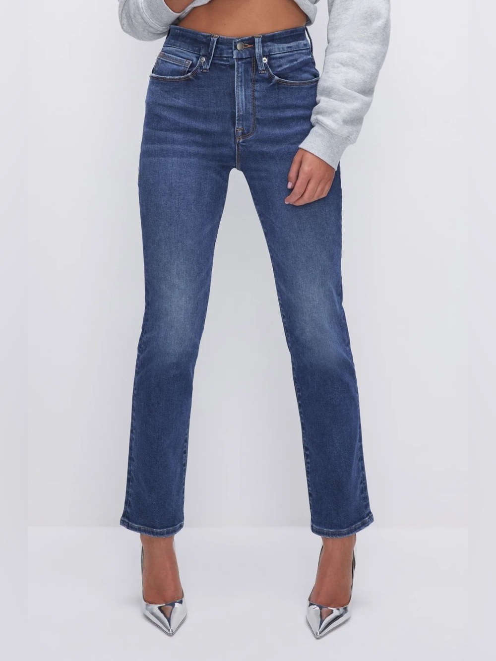 Good American Straight Leg Jeans in Medium Blue Wash